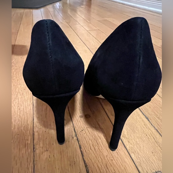 Authentic Tory Burch Pumps - Picture 3 of 6